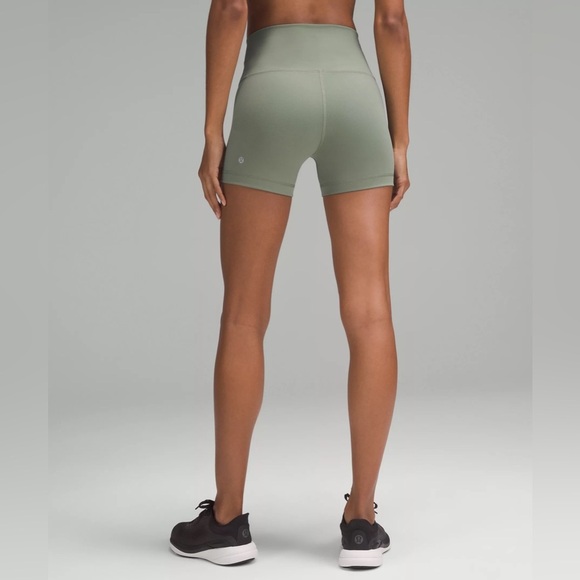 Lululemon Wunder Train High-Rise Short 4” - Grey Eucalyptus, Size 12 - Picture 7 of 9